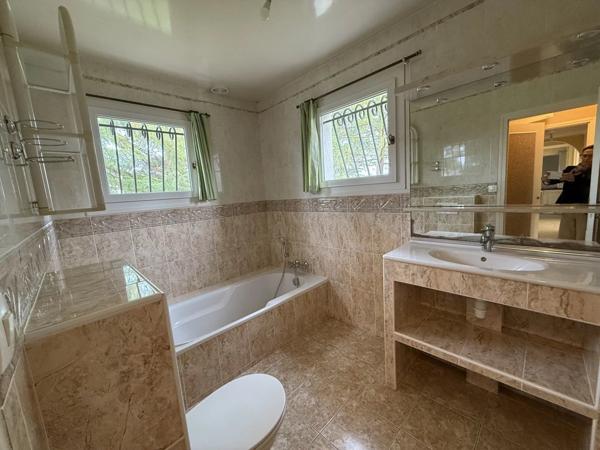 Vente Maison 8 pièces 180 m2 à Ézy-sur-Eure