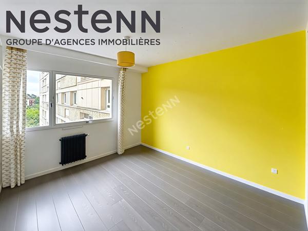 T5 Généreux 4 Chambres Vue dégagée Parking Calme et Volume