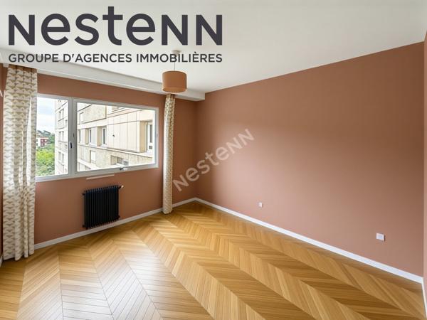 T5 Généreux 4 Chambres Vue dégagée Parking Calme et Volume