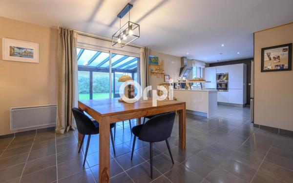 Maison à vendre    4 pièces •  Estaires