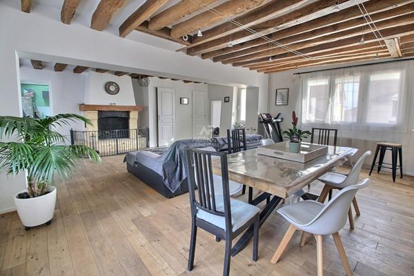 Maison Chanteloup Les Vignes 6 pièce(s) 180 m2 449 000 € **  - Référence  909