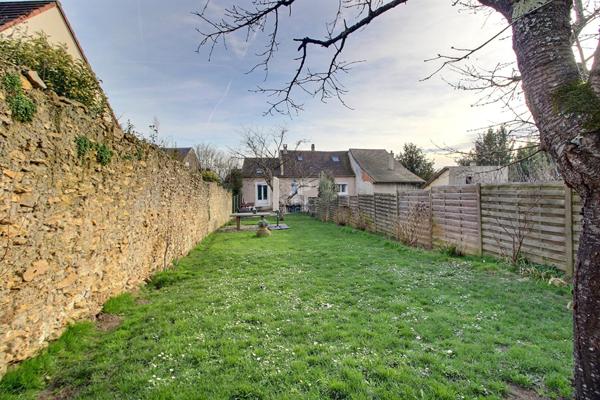 Maison Chanteloup Les Vignes 6 pièce(s) 180 m2 449 000 € **  - Référence  909
