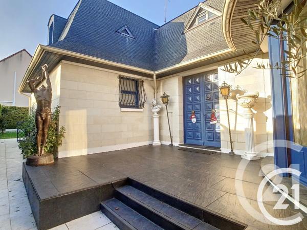 Maison à vendre  7 pièces - 237 m 2   THIAIS  - 94