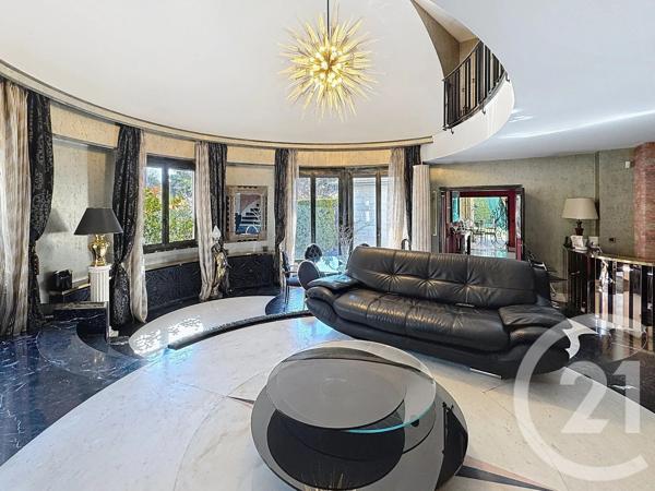 Maison à vendre  7 pièces - 237 m 2   THIAIS  - 94
