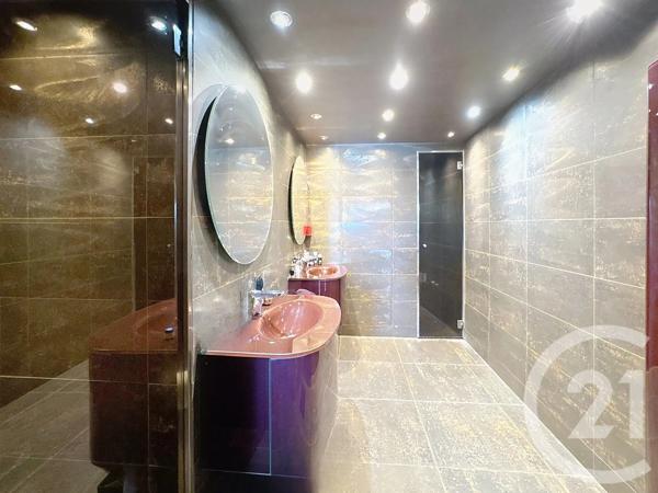 Maison à vendre  7 pièces - 237 m 2   THIAIS  - 94