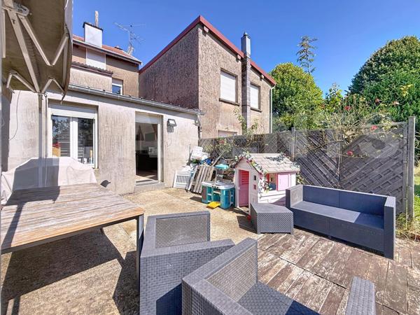 maison sur mont-saint-martin