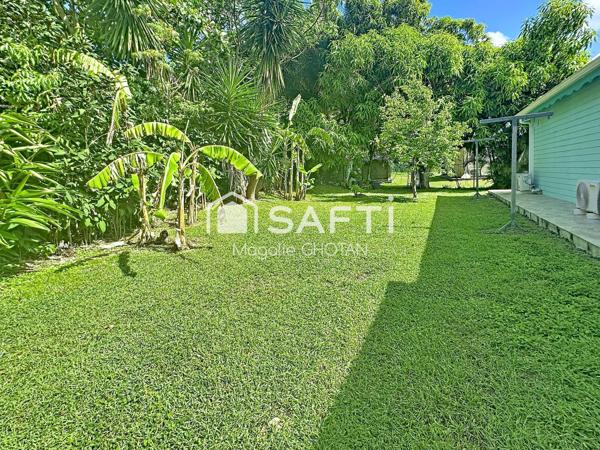 Chaleureuse villa et piscine sur un terrain de 890m2 à Anse Bertrand