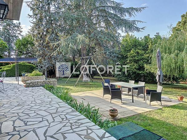 Achat maison Saint-Jean-de-Thouars - 7 pièce(s) - 230 m² - 268 140 €