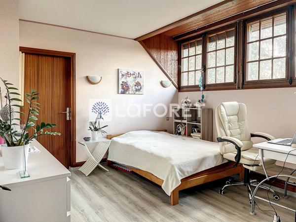 Achat maison Saint-Jean-de-Thouars - 7 pièce(s) - 230 m² - 268 140 €