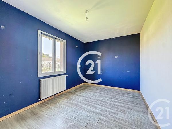 Maison à vendre  4 pièces - 99 m2 CHATEAUBERNARD - 16