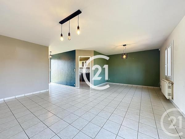 Maison à vendre  4 pièces - 99 m2 CHATEAUBERNARD - 16