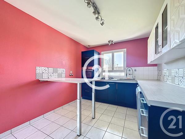 Maison à vendre  4 pièces - 99 m2 CHATEAUBERNARD - 16