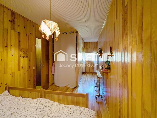 Grand appartement T5