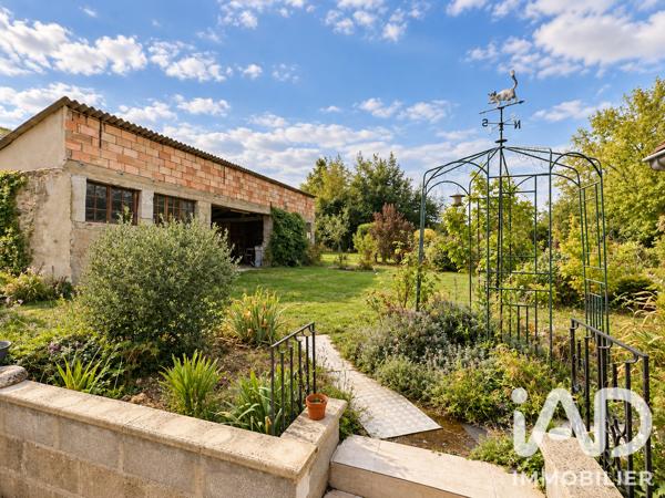 Maison à vendre 5 pièces 99,4 m² Poillé-sur-Vègre