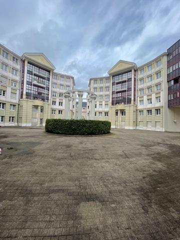 Vieux Lille  Place du Concert Appartement  T3 avec garage