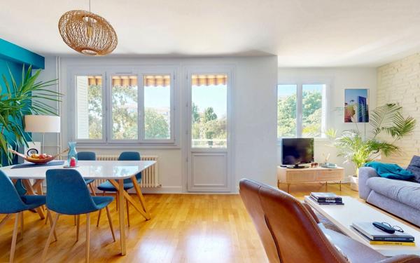 Appartement à vendre    3 pièces • 70,60 m2 Tassin-la-Demi-Lune
