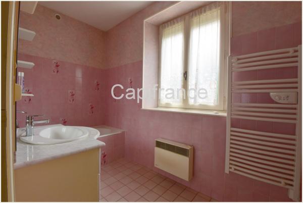 Dpt Isère (38), à vendre LE PEAGE DE ROUSSILLON maison P5 de 105 m² - Terrain de 201,00 m²