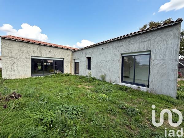 Maison à vendre 5 pièces 170 m² La Grève-sur-Mignon