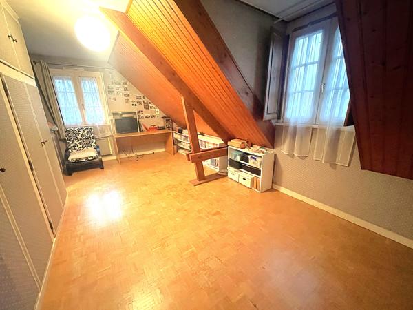 Maison 5 pièces - 132 m² Exclusivité efficity