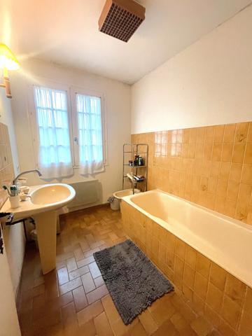 Maison 5 pièces - 132 m² Exclusivité efficity