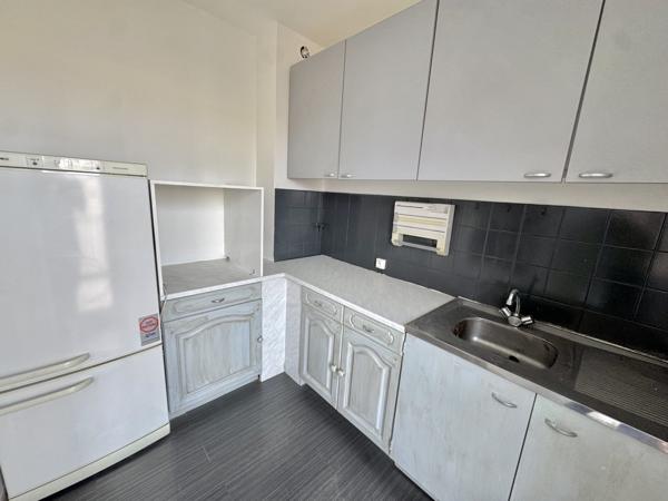 Marseille (13006) Studio avec ascenseur – Au pied de notre-dame de la garde - 13006 Marseille