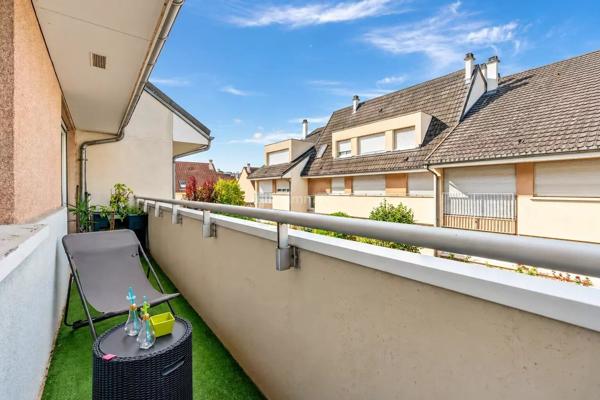 Vente                                                      Appartement
                        
                     2 pièces                      40 m2                     à Lagny-sur-Marne