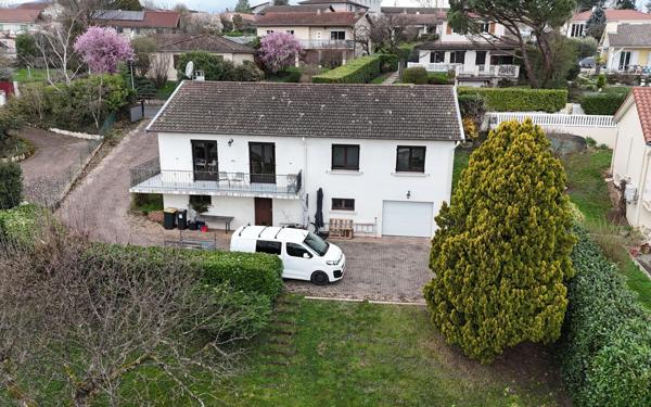 Maison à vendre    5 pièces •  L'Arbresle