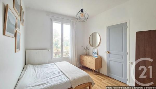 Maison à vendre  2 pièces - 37 m 2   STAINS  - 93