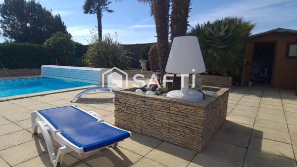 Ensemble immonilier proche mer.