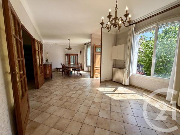 Maison à vendre  5 pièces - 120 m 2   BONDY  - 93