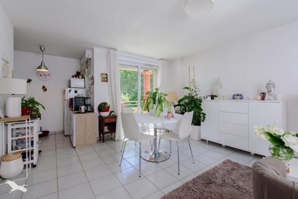 Appartement à vendre |  Seilh |  2 pièces | 41 m²