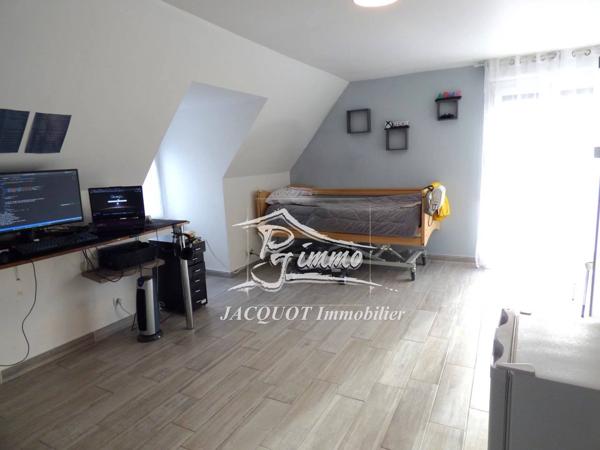 Vente immobilière : Maison à Halluin  7 pièces 212 m² 500 000 €- Jacquot Immobilier.