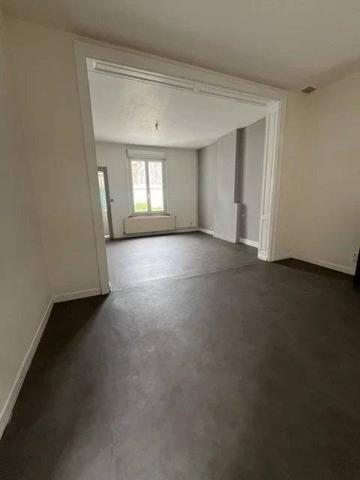 MAISON-6 PIÈCES