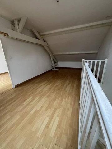 MAISON-6 PIÈCES