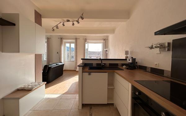 Appartement à vendre    2 pièces • 46,47 m2 Aups