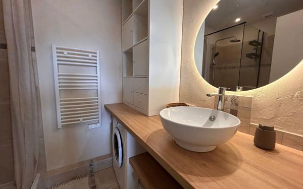 Appartement à vendre    2 pièces • 46,47 m2 Aups