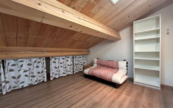 Appartement à vendre    2 pièces • 46,47 m2 Aups