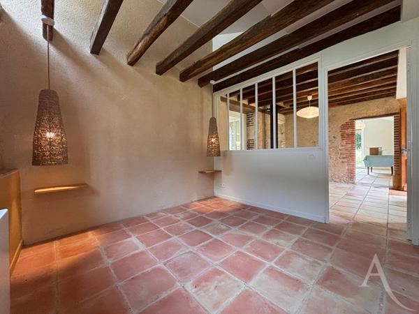 Maison rénovée au coeur du domaine du Château de Maupas Morogues