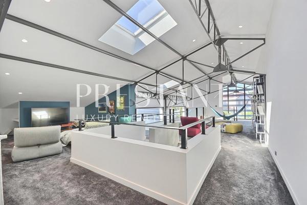 Villa contemporaine avec piscine à Biarritz – 400 m² à 2 min à vélo des plages, BIARRITZ