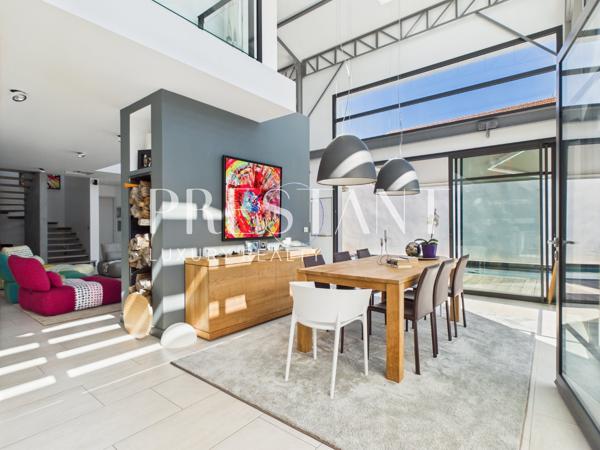 Villa contemporaine avec piscine à Biarritz – 400 m² à 2 min à vélo des plages, BIARRITZ