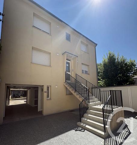 Appartement F2 à vendre  2 pièces - 31 m 2   HOUILLES  - 78