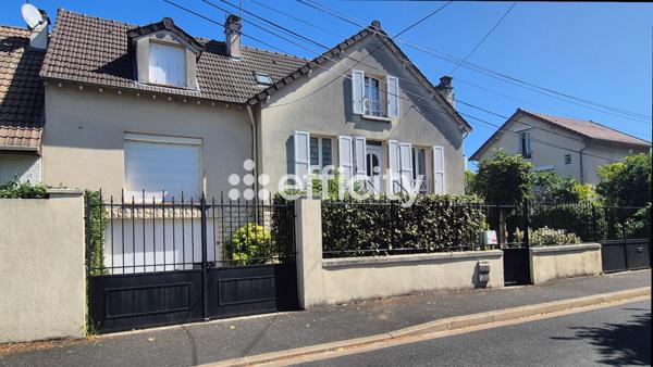 Maison
         5 pièces
        - 109 m² Exclusivité 399 000 € *