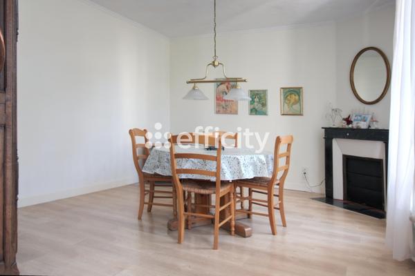 Maison
         5 pièces
        - 109 m² Exclusivité 399 000 € *