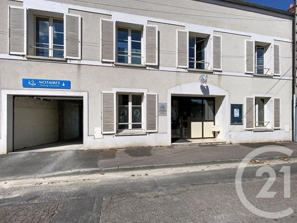 Immeuble à vendre  270 m 2   NEMOURS  - 77