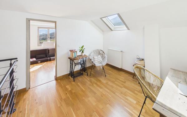 Maison à vendre    4 pièces • 96,22 m2 Les Marches