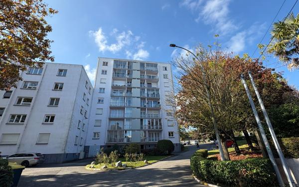 Appartement à vendre    3 pièces • 76,86 m2 Lorient