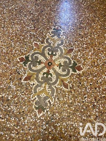 Maison à vendre 10 pièces 200 m² Authume