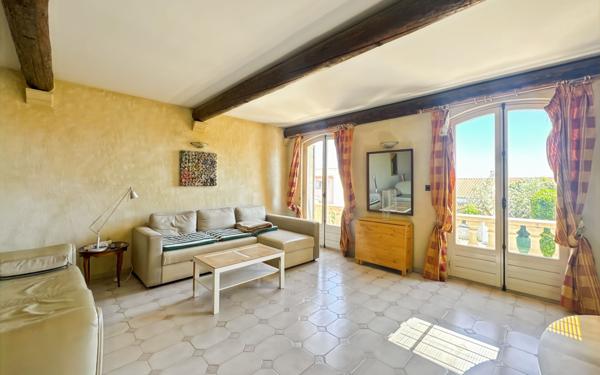 Maison à vendre    4 pièces • 181,87 m2 Port-de-Bouc