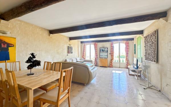 Maison à vendre    4 pièces • 181,87 m2 Port-de-Bouc