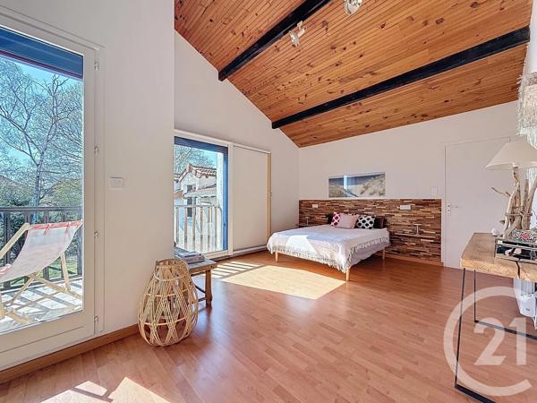 Maison à vendre  7 pièces - 186 m 2   STE GENEVIEVE DES BOIS  - 91